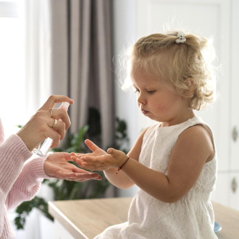 Aromaterapia para Bebês: Como Usar os Óleos Essenciais?